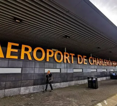 Jean 3d Brussel-charleroi-airport